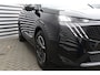 Peugeot e-5008 73KWH 210PK 7-ZITS ALLURE AVANTAGE AUTOMAAT / NAVI / LEDER / CLIMA / FULL-LED / 19" LMV / AFN. TREKHAAK / KEYLESS / PANO. DAK / WARMTEPOMP / 360° CAMERA / ADAPT. CRUISECONTROL / WINTERPAKKET / NIEUWSTAAT !!