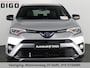 Toyota RAV4 2.5 STYLE HYBRIDE 4-WD SILVERLINE GARANTIE 4-2028* 1650 TREKGEWICHT . GARANTIE TOT 04-2028! . PARKEERSENSOREN VOOR & ACHTER . KEYLESS ENTRY  .