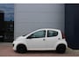 Peugeot 107 1.0 Access Accent 5-drs Airco met nieuwe APK, Zeer mooi