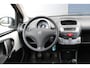 Peugeot 107 1.0 Access Accent 5-drs Airco met nieuwe APK, Zeer mooi