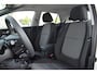 Kia Stonic 1.0 T-GDi MHEV DynamicLine | Nieuw model | Direct leverbaar! | Stoel & Stuurverwarming | Tot 10j. Kia Garantie |