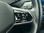 Volkswagen ID.4 Life 77 kWh Style Pack Navigatie Apple Carplay/Android Auto Adaptive Cruise Control Parkeersensoren Stoel- en stuurverwarming Full Led Climate Control Lichtmetalen velgen