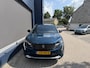 Peugeot 3008 1.6 HYbrid 180 PK Allure Pack Business | Automaat | Plug-In Hybride tot 50 KM Elektrisch | Navigatie | LED Verlichting | Climate Control | Dode Hoek Detectie | Adaptieve Cruise Control | Camera | Parkeersensoren V+A | 19" Lichtmetalen Velgen GT Look | Hoge Zitpositie | Apple Carplay & Android Auto | Keyless Entry |