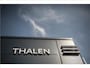 Peugeot 3008 1.6 HYbrid 180 PK Allure Pack Business | Automaat | Plug-In Hybride tot 50 KM Elektrisch | Navigatie | LED Verlichting | Climate Control | Dode Hoek Detectie | Adaptieve Cruise Control | Camera | Parkeersensoren V+A | 19" Lichtmetalen Velgen GT Look | Hoge Zitpositie | Apple Carplay & Android Auto | Keyless Entry |
