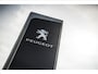 Peugeot 3008 1.6 HYbrid 180 PK Allure Pack Business | Automaat | Plug-In Hybride tot 50 KM Elektrisch | Navigatie | LED Verlichting | Climate Control | Dode Hoek Detectie | Adaptieve Cruise Control | Camera | Parkeersensoren V+A | 19" Lichtmetalen Velgen GT Look | Hoge Zitpositie | Apple Carplay & Android Auto | Keyless Entry |