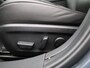 Mazda 3 2.0 e-SkyActiv-G M Hybrid 122 Luxury | Automaat | Bose | Apple Carplay / Android Auto | Navigatie | Climate control | Parkeer sensoren | DAB | Stoel/Stuur verwarming | Camera | LMV | Adaptive cruise control | Heads Up | Lichtmetalen Velgen |