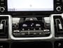 Kia Sorento 1.6 T-GDI Plug-in Hybrid 4WD ExecutiveLine 7p. | 7-Persoons | Automaat | Panoramadak | Leder | Apple Carplay / Android Auto | Virtual Cockpit | Trekhaak | Bose | Navigatie | Stoel/Stuur verwarming | Achteruitrijcamera | Adaptive Cruise Control | Climate Control | Elektrische Achterklep | Lichtmetalen Velgen |
