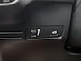 Volvo XC40 Recharge P8 AWD R-Design | Panoramadak | Trekhaak | Harman Kardon | Memory Stoelen | BLIS | 360 Camera | Apple Carplay / Android Auto | Google Maps | Stoel / Stuurverwarming | Elektrische Achterklep | Lichtmetalen Velgen |