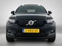 Volvo XC40 Recharge P8 AWD R-Design | Panoramadak | Trekhaak | Harman Kardon | Memory Stoelen | BLIS | 360 Camera | Apple Carplay / Android Auto | Google Maps | Stoel / Stuurverwarming | Elektrische Achterklep | Lichtmetalen Velgen |