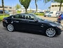 Jaguar XF 2.7 D V6 Luxury display valt uit