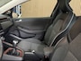 Renault Clio 1.0 TCe 100 pk Intens | Groot Navi | 360 | Stoel & Stuur verwarming | Carplay | 100% Dealer onderhouden!