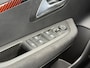 Peugeot 208 Active Pack 1.2 PureTech 100PK Navigatie, Parkeersensoren Achter, LED Koplampen, Lichtmetalen Velgen, Airco