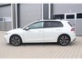 Volkswagen Golf 1.0 eTSI United Pano ACC Camera Side assist