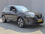 Nissan Qashqai 1.3 MHEV N-Connecta / Adaptief cruise control / Panoramadak / Rondomzicht camera / Apple Carplay Android Auto / Trekgewicht 1800 kg / Keyless Entry/Start / Climate control / Navigatie / Parkeersensoren voor en achter /