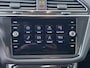 Volkswagen Tiguan 1.4 TSI Comfortline Business - Navigatie - Adaptieve Cruise Control - Climate Control