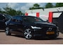 Volvo S60 2.0 B4 R-Design R DESIGN Nederlandse auto dealeronderhouden 101308 NAP laatste beurt bij 98012km zeer compleet adaptive cruise lane assist camera Harman Kardon audio navigatie stoelverwarming pdc led sports