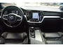 Volvo S60 2.0 B4 R-Design R DESIGN Nederlandse auto dealeronderhouden 101308 NAP laatste beurt bij 98012km zeer compleet adaptive cruise lane assist camera Harman Kardon audio navigatie stoelverwarming pdc led sports