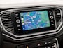 Volkswagen T-Roc 2.0 TSI 4Motion Sport R 190Pk Automaat (VIRTUAL COCKPIT, APPLE CARPLAY, STUUR/STOELVERWARMING, CAMERA, SPORTSTOELEN, GETINT GLAS, ELEK ACHTERKLEP, KEYLESS, NIEUWSTAAT)