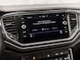 Volkswagen T-Roc 2.0 TSI 4Motion Sport R 190Pk Automaat (VIRTUAL COCKPIT, APPLE CARPLAY, STUUR/STOELVERWARMING, CAMERA, SPORTSTOELEN, GETINT GLAS, ELEK ACHTERKLEP, KEYLESS, NIEUWSTAAT)