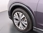 Audi Q4 e-tron 40 Launch Edition Advanced 82kWh Trekhaak Sportstoelen+Verwarmd Apple Carplay Android Auto Navi Ecc Pdc Elek.Achterklep Matrix Led Cruise Control Lmv 19" Isofix DAB 1.000KG Trekgewicht 1e Eigenaar Origineel Nederlandse Auto