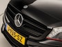 Mercedes-Benz A-klasse 200 AMG Sport 156Pk (BLACK PACK, NAVIGATIE, LEDER, STOELVERWARMING, KUIPSTOELEN, GETINT GLAS, CRUISE, NIEUWE APK, NIEUWSTAAT)