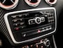 Mercedes-Benz A-klasse 200 AMG Sport 156Pk (BLACK PACK, NAVIGATIE, LEDER, STOELVERWARMING, KUIPSTOELEN, GETINT GLAS, CRUISE, NIEUWE APK, NIEUWSTAAT)