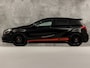 Mercedes-Benz A-klasse 200 AMG Sport 156Pk (BLACK PACK, NAVIGATIE, LEDER, STOELVERWARMING, KUIPSTOELEN, GETINT GLAS, CRUISE, NIEUWE APK, NIEUWSTAAT)