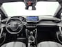 Peugeot 2008 100 PK Allure | Keyless entry | Parkeersensoren voor + achter | Camera achter | Rijklaar |