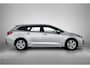 Toyota Corolla Touring Sports 1.8 Hybrid Active | Dealer onderhouden | Trekhaak | Climate Control | Cruise control adaptive | Achteruitrijcamera | velgen |