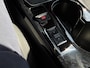Peugeot 208 1.2 PureTech Blue Lease Allure | Navigatie | Climate Control | Draadloze telefoonlader | Apple Carplay/Android Auto | Camera