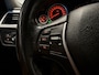 BMW 3-Serie 320i High Executive (GROOT NAVI, H&K AUDIO, STOELVERWARMING, CRUISE)