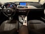 BMW 3-Serie 320i High Executive (GROOT NAVI, H&K AUDIO, STOELVERWARMING, CRUISE)