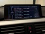 BMW 3-Serie 320i High Executive (GROOT NAVI, H&K AUDIO, STOELVERWARMING, CRUISE)