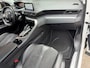 Peugeot 3008 1.2 PureTech CrossWay automaat / panoramadak / navigatie/ etc/nieuwe distributie/ NAP met 98378 km./ APK tot 08/2027.
