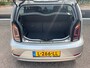 Volkswagen Up! 1.0 BMT High Up! | Stoelverwarming | Parkeersensoren achter | LED |