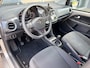 Volkswagen Up! 1.0 BMT High Up! | Stoelverwarming | Parkeersensoren achter | LED |