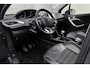 Peugeot 2008 1.2 Allure | Camera | Half lederen bekleding | Trekhaak
