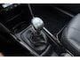 Peugeot 2008 1.2 PureTech Blue Lease Allure | Trekhaak | Navigatie pakket | Climate control | Panorama dak | Weinig kms !! | 130 pk | Li-metalen wielen | Camera achter |