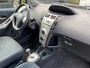 Toyota Yaris 1.3 VVTi NIEUWSTAAT AUTOMAAT 5 DEURS CLIMA L.M. VELGEN ELEKTR PAKKET