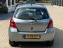 Toyota Yaris 1.3 VVTi NIEUWSTAAT AUTOMAAT 5 DEURS CLIMA L.M. VELGEN ELEKTR PAKKET