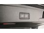 Volkswagen Touareg R Edition 3.0 TSI eHybrid 462pk Tiptronic Trekhaak, Luchtvering, Lederen bekleding, DYN audio, LED matrix koplampen, 360 camera, Adaptive cruise control