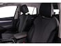 Skoda Enyaq iV 60 180pk Automaat Trekhaak, Warmtepomp, Adaptive cruise control, Navigatie, Parkeersensor achter, LED matrix koplampen, Stoelverwarming, App connect