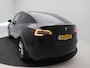 Tesla Model Y RWD 58 kWh / SoH 91% / Elektrische achterklep / Adaptief cruise control / Basic Autopilot / 360 Camera / Panoramadak / Stuur- Stoel & Voorruitverwarming / 1ste Eigenaar / NL Auto / BTW Auto /