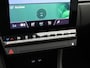 Renault Captur 1.3 mild hybrid 160 esprit Alpine / Navigatie via Apple Carplay of Android Auto / Trekgewicht 1200 kg / Stoelverwarming / Achteruitrijcamera / Cruise control / Climate control /