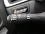 Renault Captur 1.3 mild hybrid 160 esprit Alpine / Navigatie via Apple Carplay of Android Auto / Trekgewicht 1200 kg / Stoelverwarming / Achteruitrijcamera / Cruise control / Climate control /