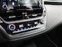 Toyota Corolla 1.8 Hybrid Active Automaat / Apple CarPlay & Android Auto / Historie aanwezig / Trekhaak afneembaar / Parkeersensoren voor & achter / Navigatie / Adaptieve Cruise Control / Airco Climate Control / LMV /