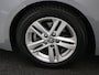Toyota Corolla 1.8 Hybrid Active Automaat / Apple CarPlay & Android Auto / Historie aanwezig / Trekhaak afneembaar / Parkeersensoren voor & achter / Navigatie / Adaptieve Cruise Control / Airco Climate Control / LMV /