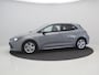 Toyota Corolla 1.8 Hybrid Active Automaat / Apple CarPlay & Android Auto / Historie aanwezig / Trekhaak afneembaar / Parkeersensoren voor & achter / Navigatie / Adaptieve Cruise Control / Airco Climate Control / LMV /