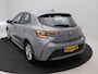 Toyota Corolla 1.8 Hybrid Active Automaat / Apple CarPlay & Android Auto / Historie aanwezig / Trekhaak afneembaar / Parkeersensoren voor & achter / Navigatie / Adaptieve Cruise Control / Airco Climate Control / LMV /