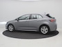 Toyota Corolla 1.8 Hybrid Active Automaat / Apple CarPlay & Android Auto / Historie aanwezig / Trekhaak afneembaar / Parkeersensoren voor & achter / Navigatie / Adaptieve Cruise Control / Airco Climate Control / LMV /